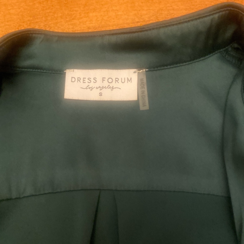 Dress Forum Green Asymmetrical Ruched Long Sleeve Dress - Picture 4 of 7